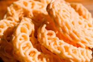 コレステロールの測定方法はどのように行うべきですか？